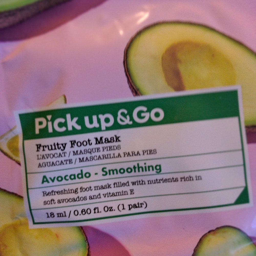 Pick up and go face mask